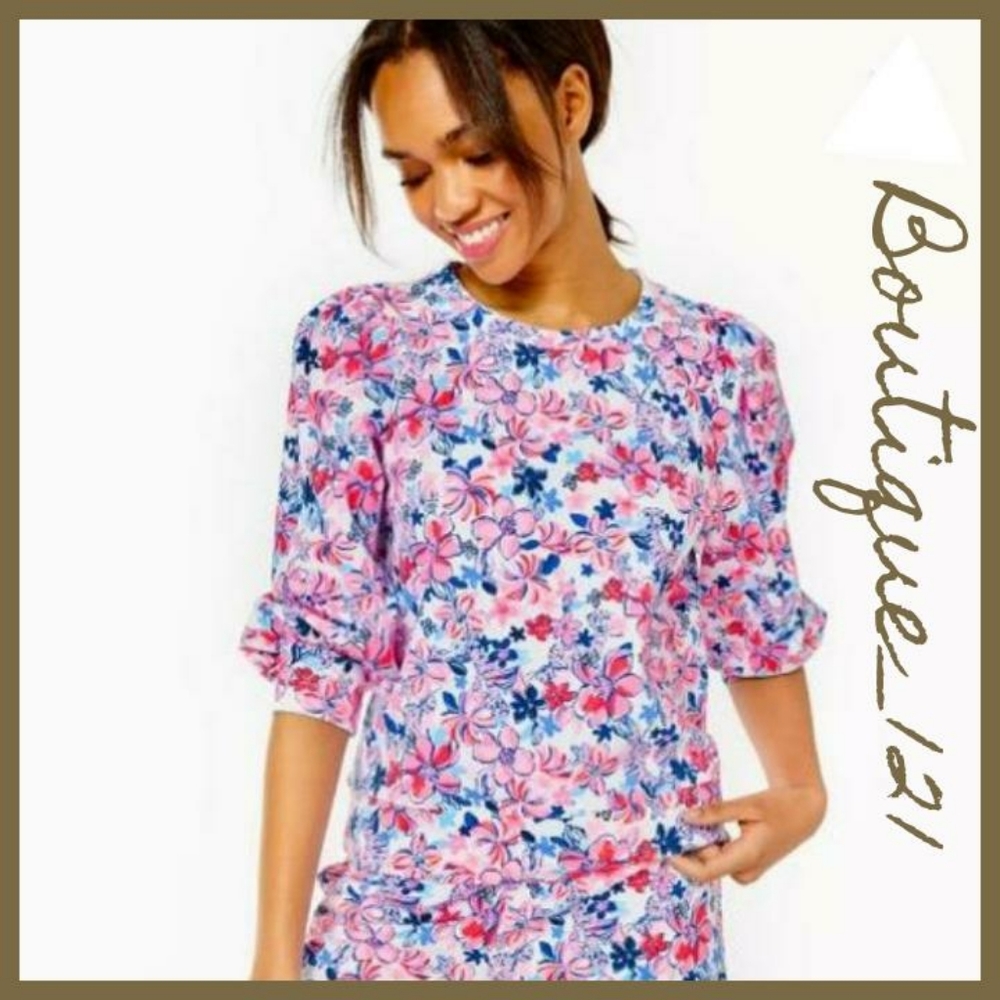 Lilly P. Sweatshirt Top!